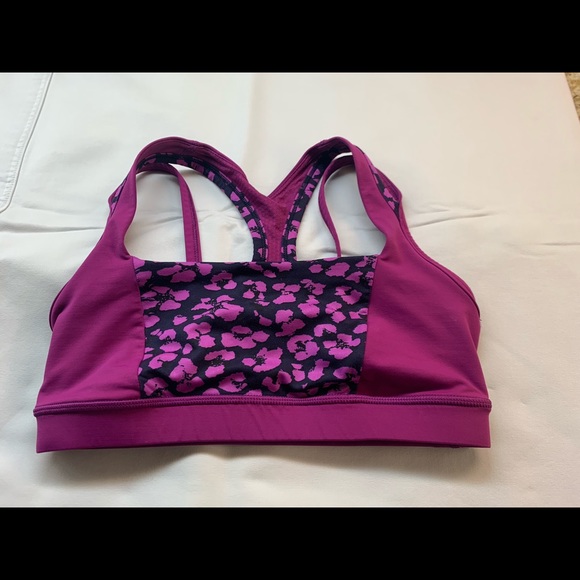 Lululemon bra - Picture 1 of 3